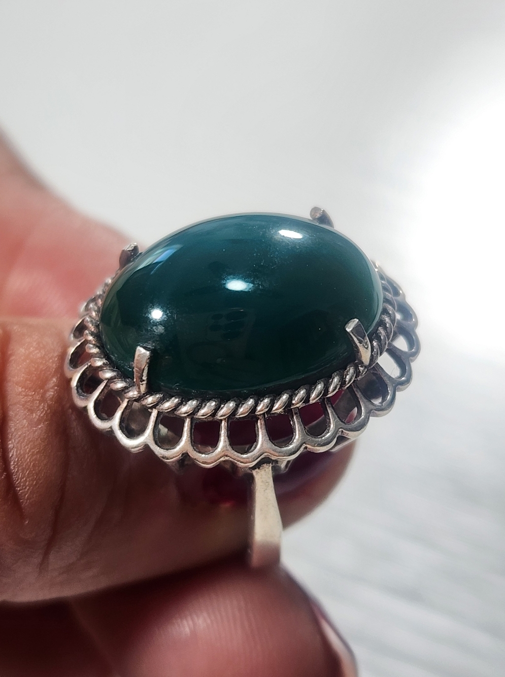 “Vintage Sterling Silver Large Oval Green Onyx Cabochon Statement Ring Boho”. 7 - Picture 3 of 6